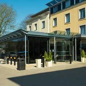 https://holiday-inn-express-bath.tophotelsbath.com